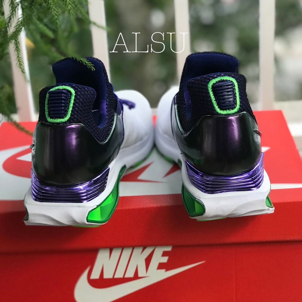 NWT Nike Shox Gravity White/Fusion Violet WMNS - Picture 6 of 8